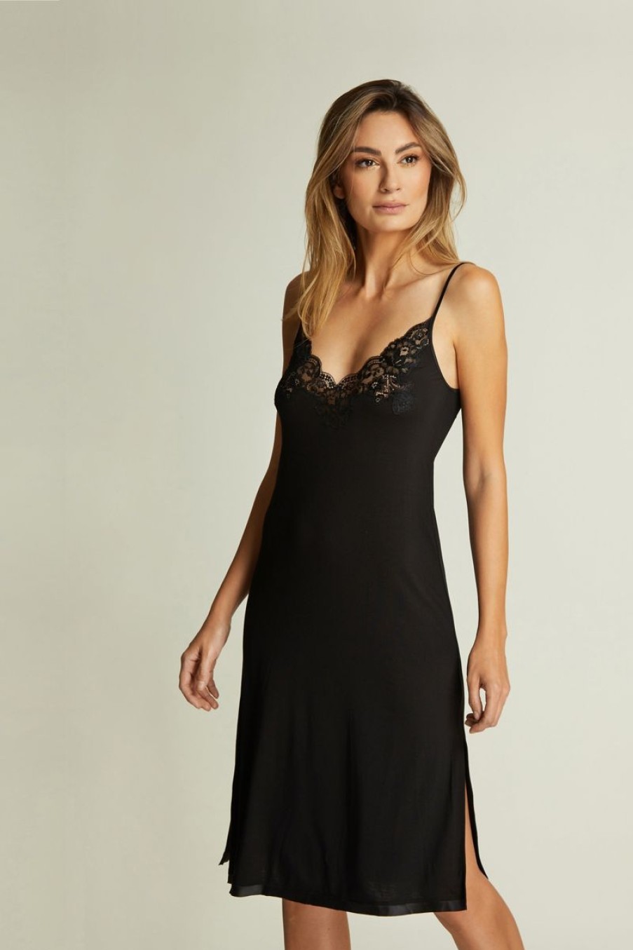 Loungewear I.D. Sarrieri | Kensington Mornings Chemise In Black